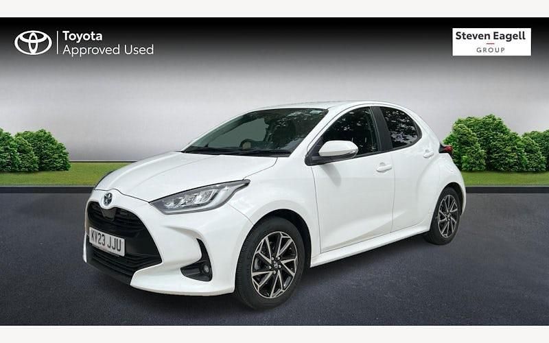 Used Toyota Yaris Hybrid Design 116 HP (85 kW) 2026 Hatchback