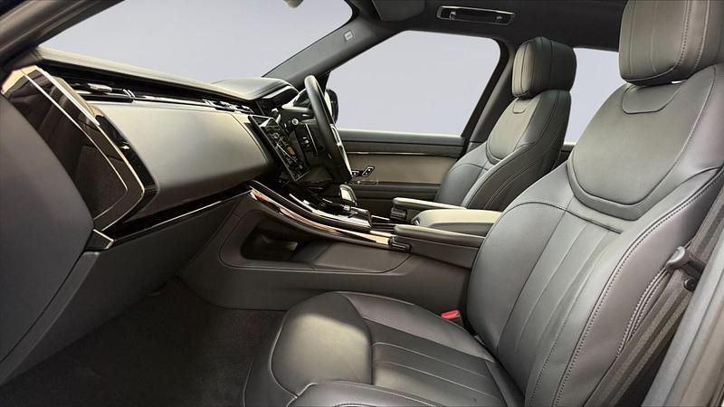 Used Land Rover Range Rover Sport SE 2025 SUV