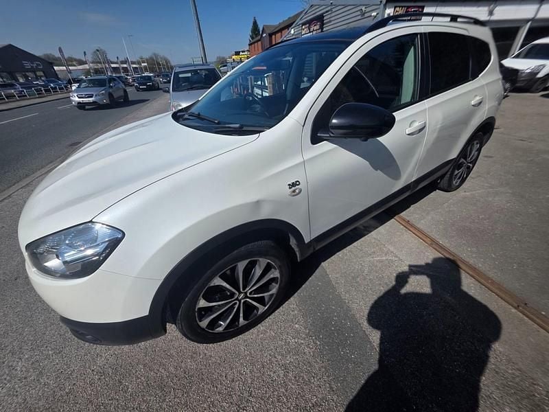 Used Nissan Qashqai +2 360º 130 HP (95 kW) 2013 White SUV