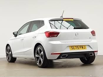 New Seat Ibiza FR Sport 95 HP (69 kW) 2025 Metallic  glacial white Hatchback
