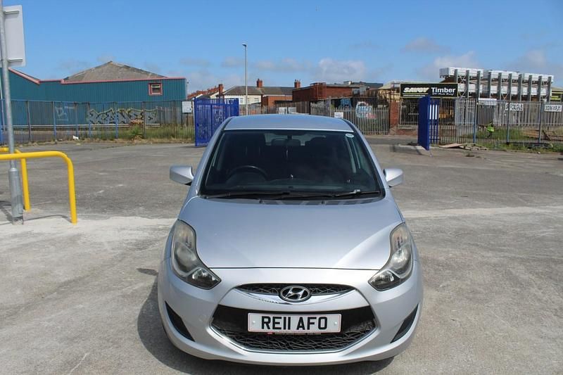 Silver Used 2011 Hyundai ix20 Active MPV | £1,795 (Super price) - Image 1/4
