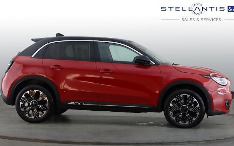 New Fiat 600 La Prima 136 HP (100 kW) 2025 Hatchback