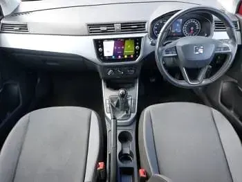 Used Seat Arona SE Technology 95 HP (69 kW) 2020 Red SUV