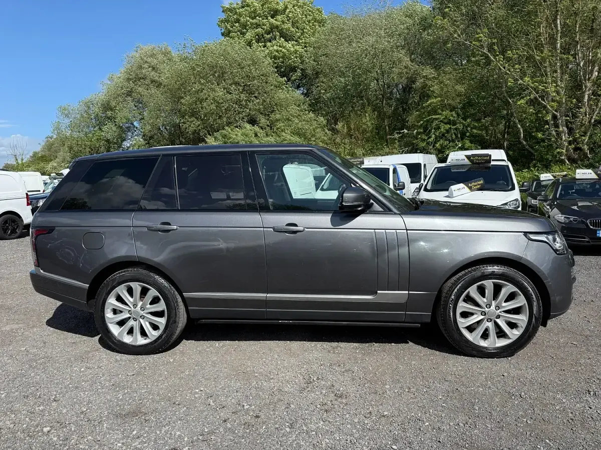Używany Land Rover Range Rover Vogue SE 339 KM (249 kW) 2014 Szary SUV