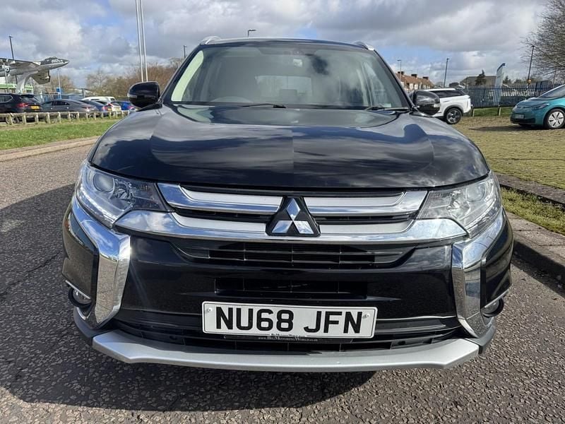 Used Mitsubishi Outlander 150 HP (110 kW) 2018 Black SUV