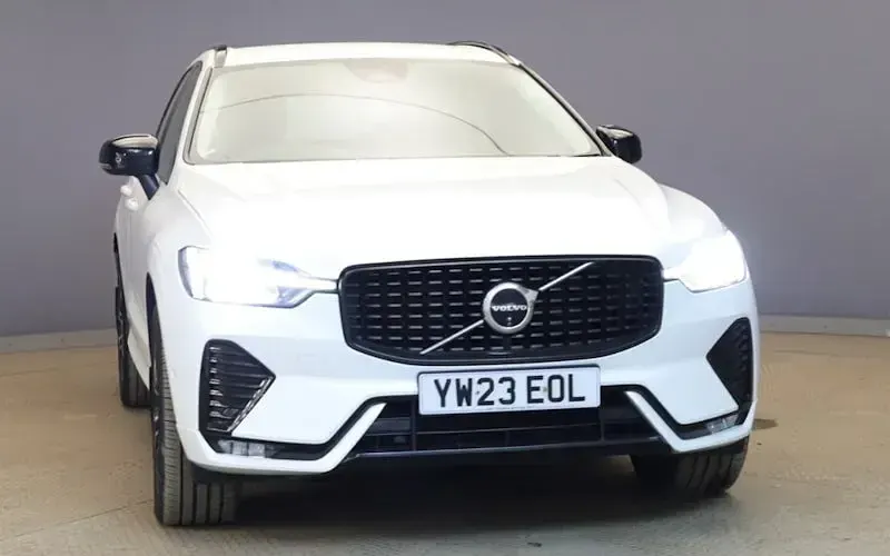 Used Volvo XC60 Plus 197 HP (144 kW) 2023 SUV