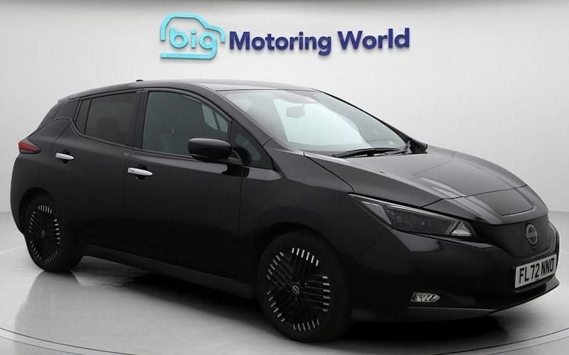 Used 2025 Nissan Leaf Tekna Hatchback | £11,400 (Fair price) - Image 1/4