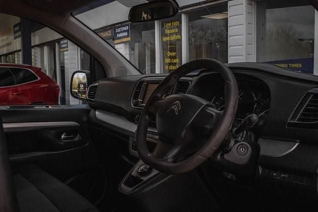 Used Citroën Spacetourer Business Class 95 HP (69 kW) 2018 Silver MPV