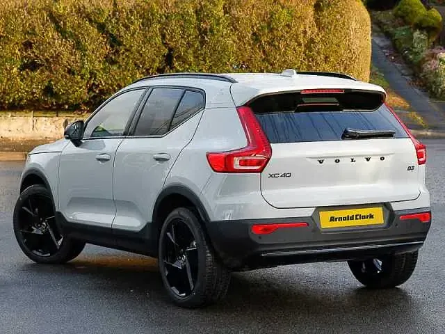 New Volvo XC40 Plus 161 HP (118 kW) 2026 SUV
