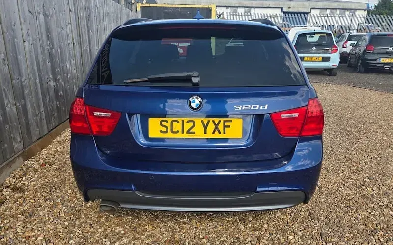 Used BMW 320 Sport Line 184 HP (135 kW) 2012 Blue Estate
