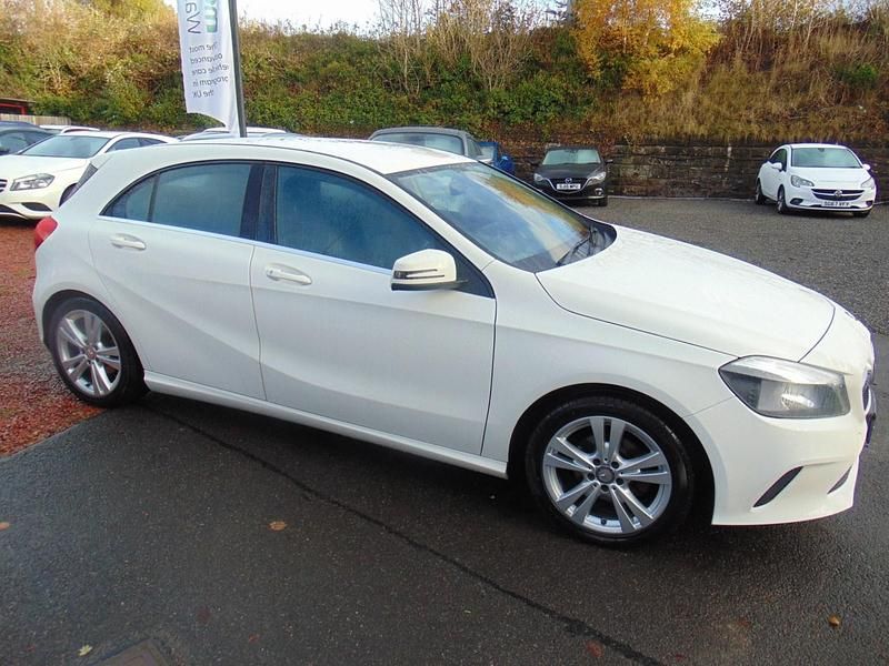 White Used 2016 Mercedes A180 Hatchback | £11,495 (Fair price) - Image 1/4