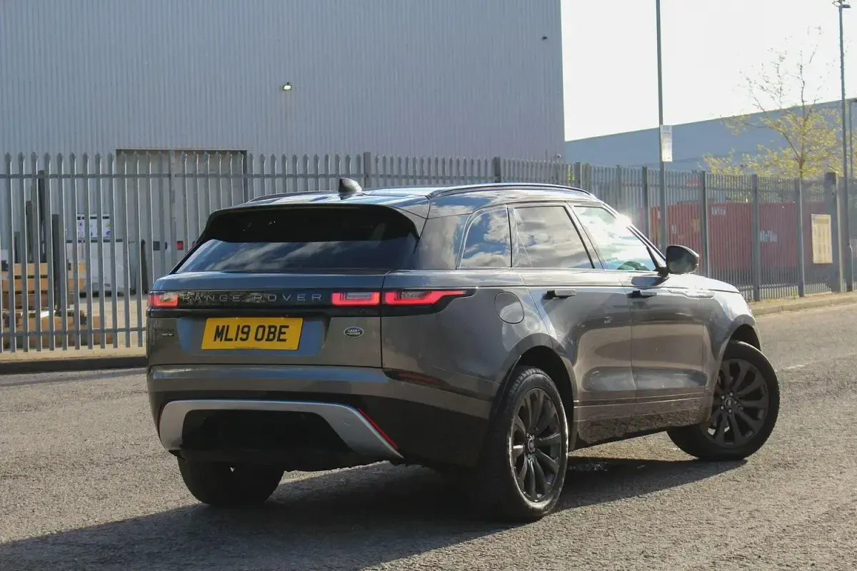 Used Land Rover Range Rover Velar SE Dynamic 2019 Grey SUV