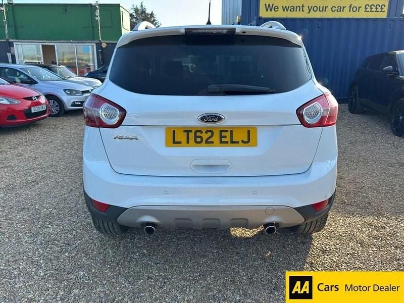 Used Ford Kuga Titanium 140 HP (102 kW) 2012 White SUV