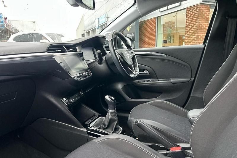 Used Vauxhall Corsa Edition 75 HP (55 kW) 2021 Black Hatchback
