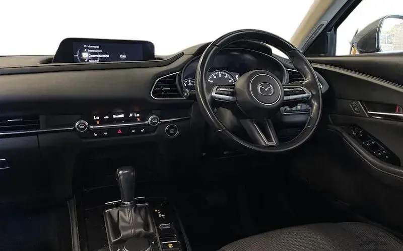 Used Mazda CX-30 Inclusive 122 HP (89 kW) 2022 Grey SUV