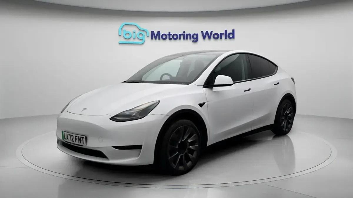 Used Tesla Model Y RWD 216 kW (295 HP) 2022 SUV