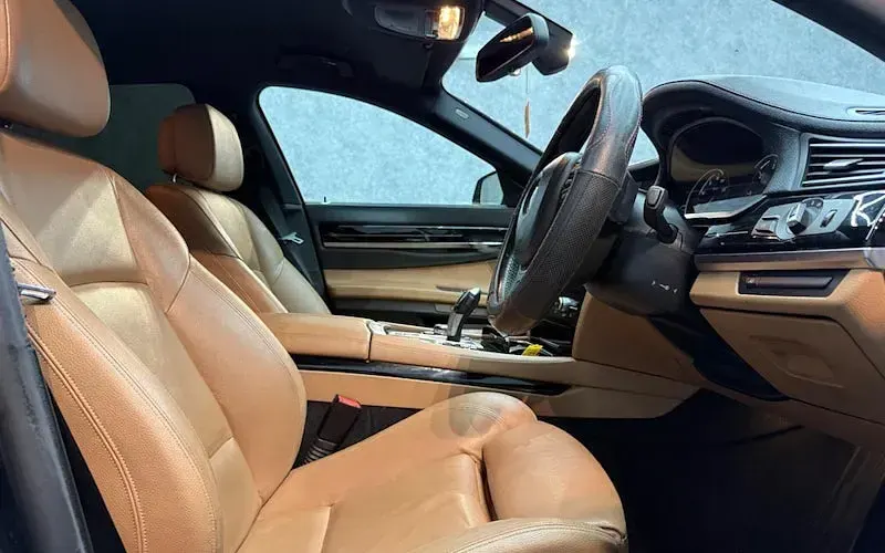 Used BMW 730 M Sport 258 HP (189 kW) 2013 Black Sedan