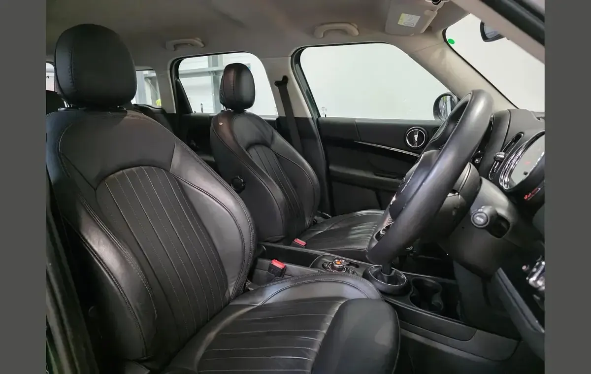 Used Mini Cooper Countryman Exclusive 134 HP (98 kW) 2019 Green SUV