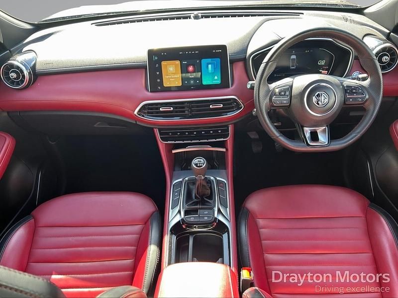 Used MG HS Trophy 162 HP (119 kW) 2024 Grey SUV