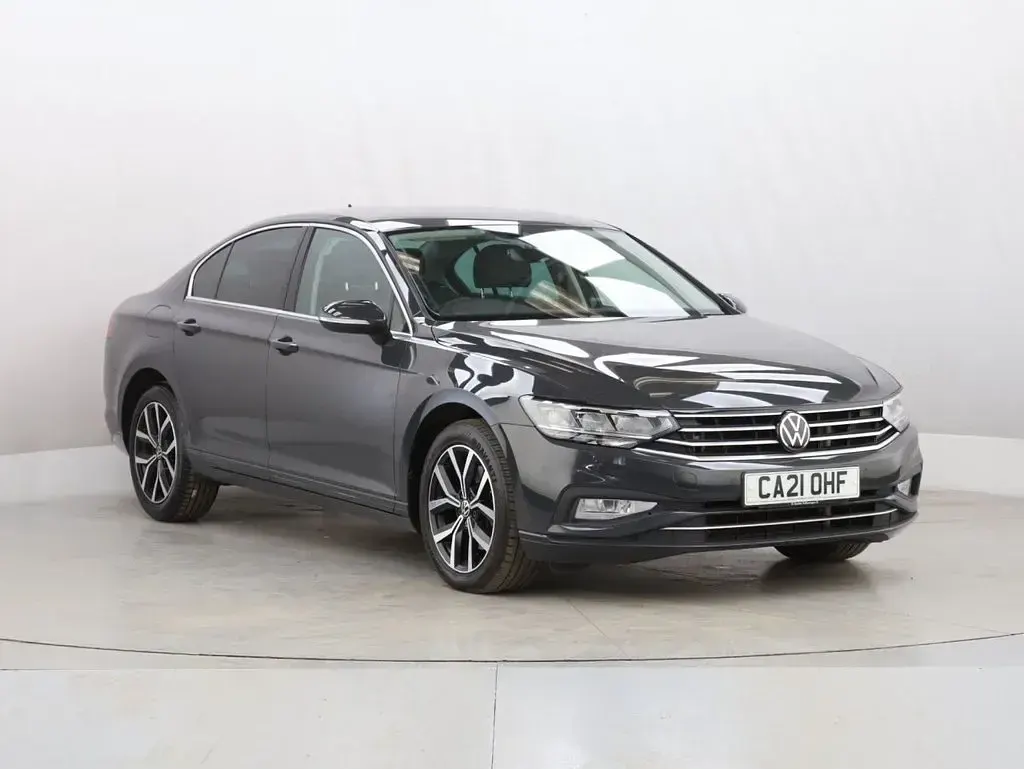 Used VW Passat SEL 150 HP (110 kW) 2021 Grey Sedan