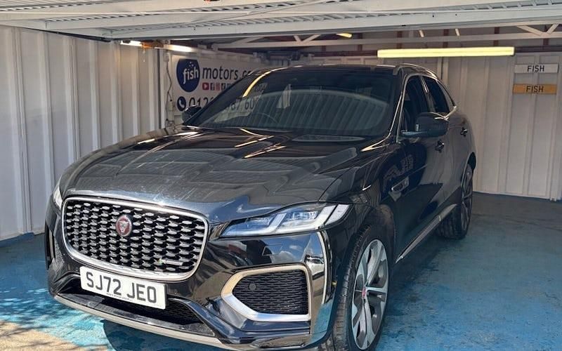 Begagnad Jaguar F-Pace R-Dynamic 404 HK (297 kW) 2022 Svart SUV