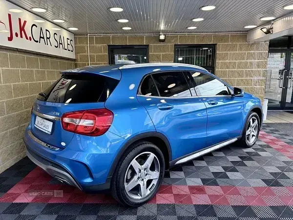 Used Mercedes GLA200 AMG line 136 HP (100 kW) 2015 Blue SUV