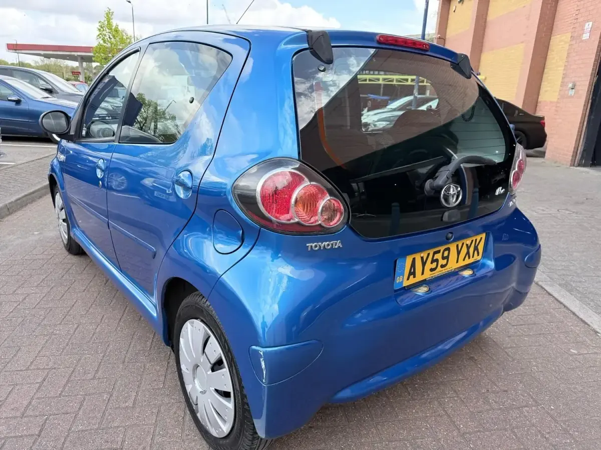 Usado Toyota Aygo 2009 Azul Citadino