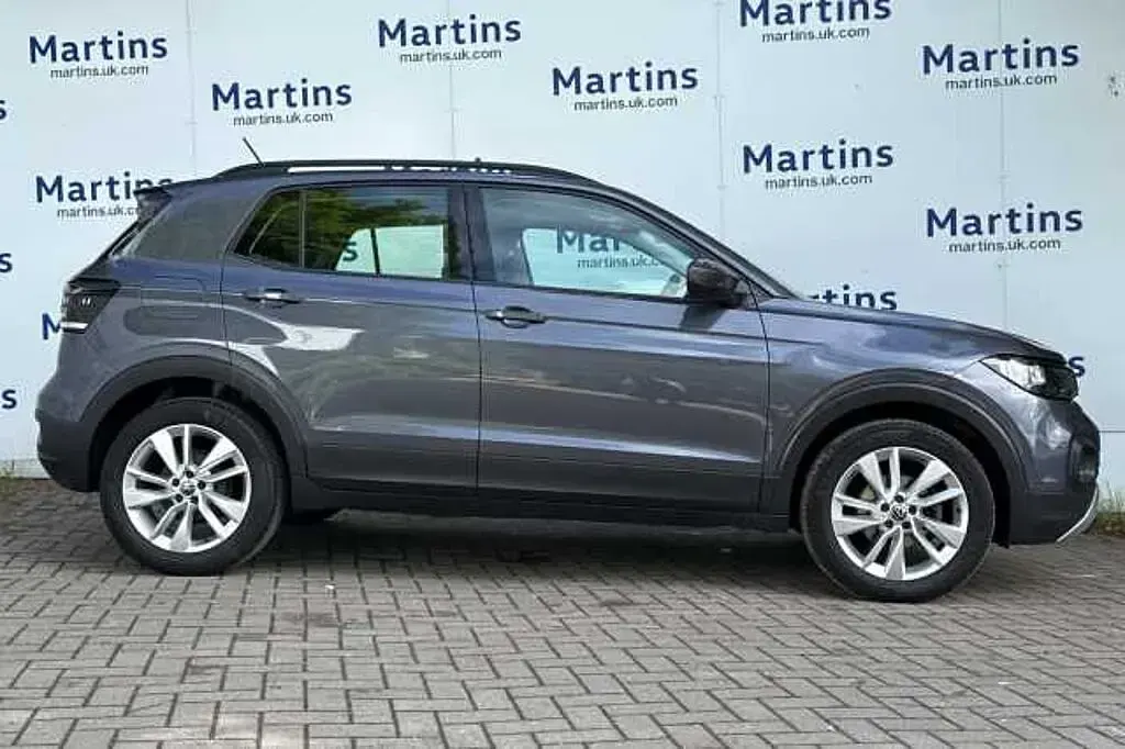 Used VW T-Cross SE 95 HP (69 kW) 2023 Grey SUV