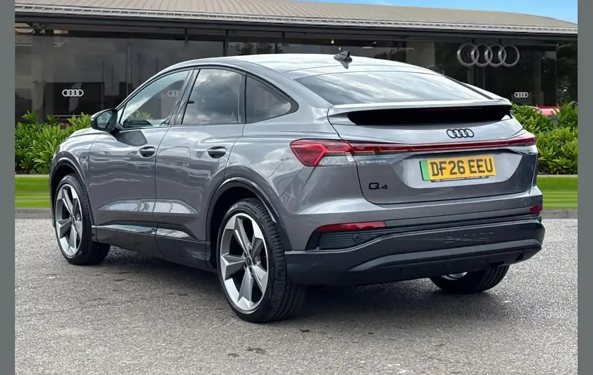 Used Audi Q4 e-tron Black Edition 150 kW (204 HP) 2026 Grey SUV
