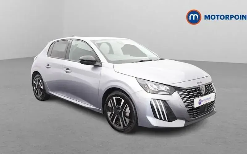 Second-hand Peugeot 208 Allure 101 CP (74 kW) 2025 Hatchback