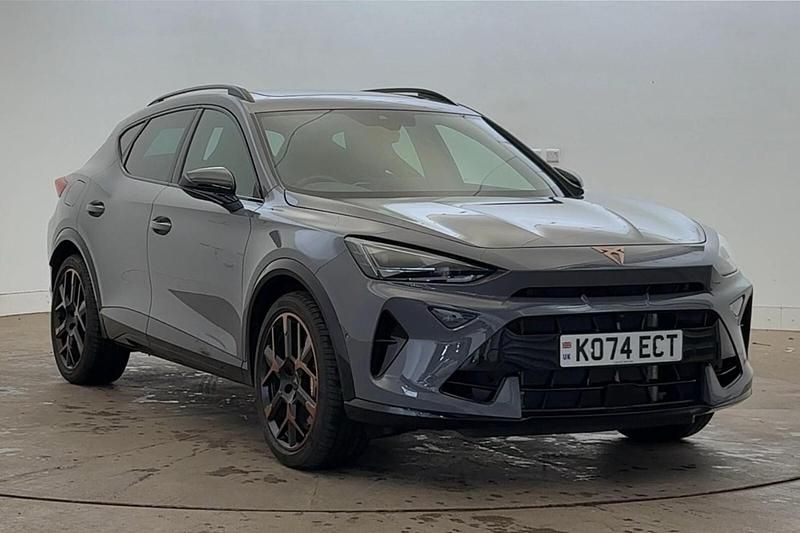 Graphene grey Used 2025 Cupra Formentor VZ3 SUV | £38,290 (Expensive) - Image 1/4
