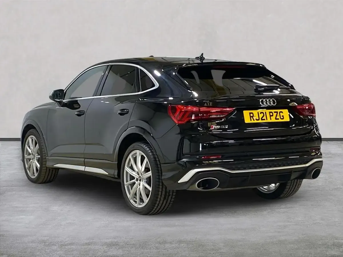 Used Audi RS Q3 Sportback Comfort 400 HP (294 kW) 2021 Black SUV
