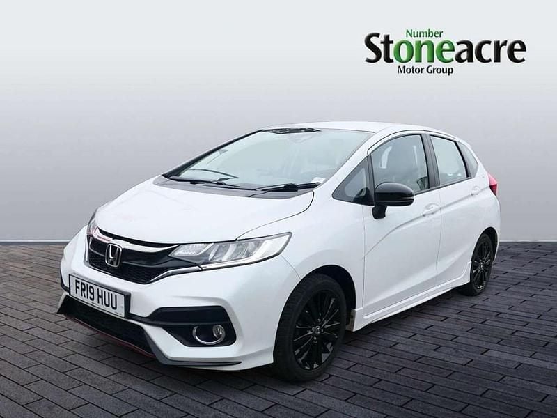 Used Honda Jazz Sport 130 HP (95 kW) 2019 White Hatchback