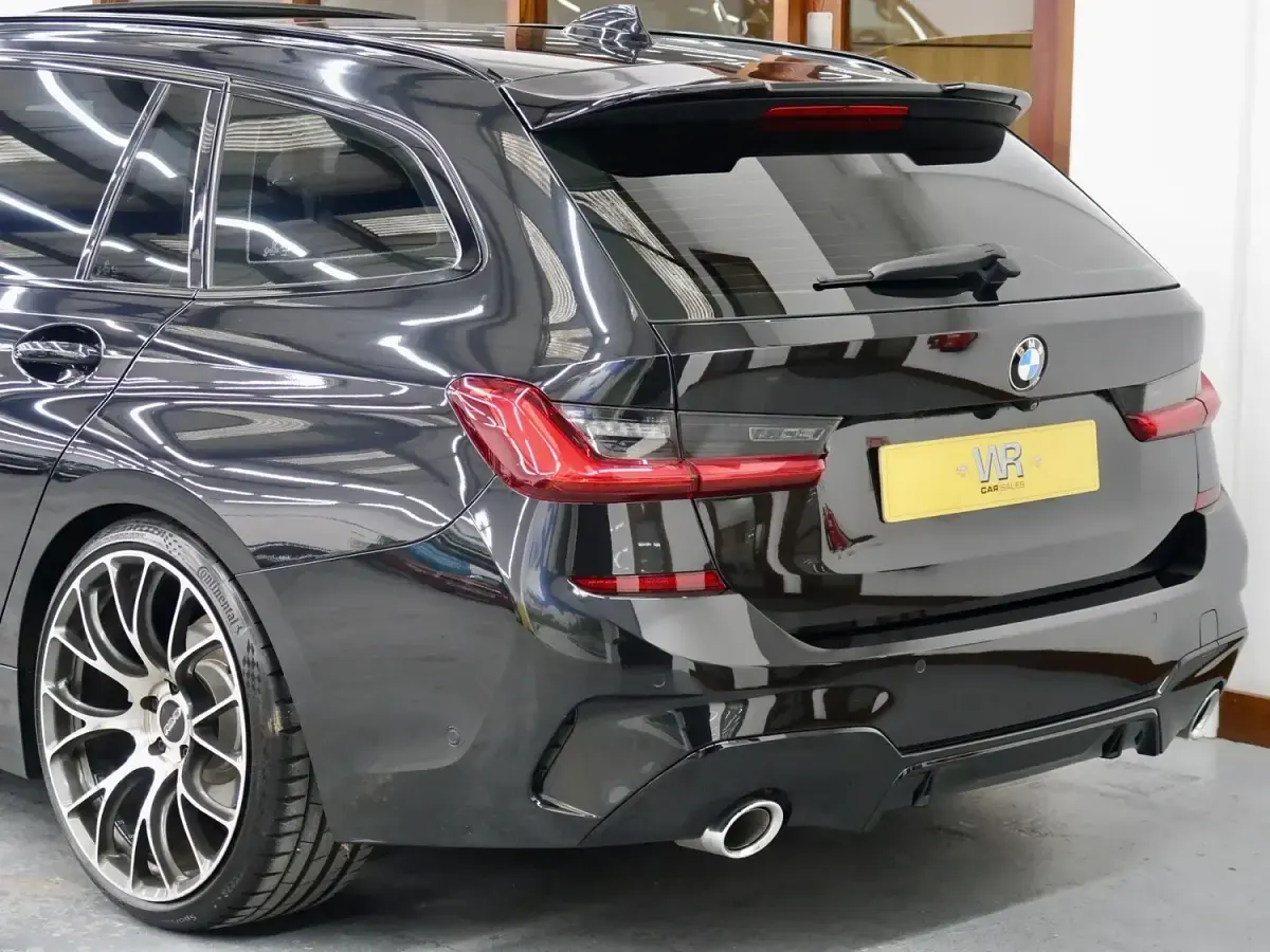 Used BMW 320 M Sport 190 HP (139 kW) 2025 Black Estate