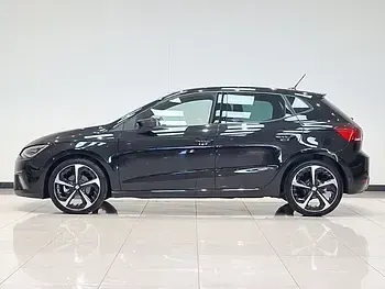 Used Seat Ibiza FR Sport 110 HP (80 kW) 2024 Black Hatchback