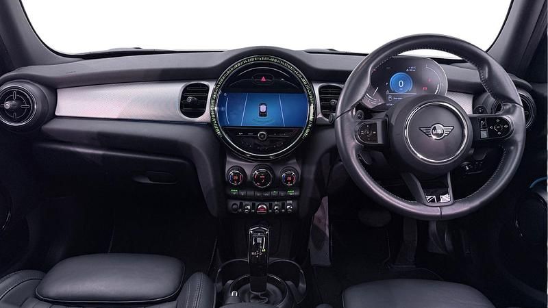 Used Mini Cooper S Exclusive 176 HP (129 kW) 2021 Silver Hatchback