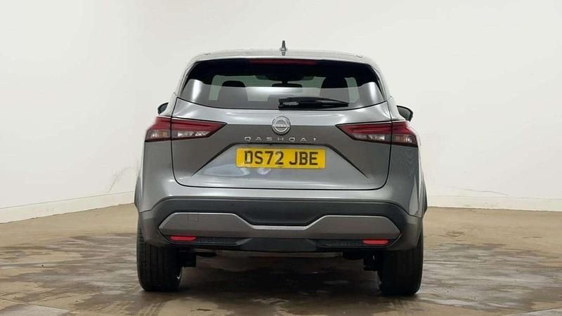 Used Nissan Qashqai N-Connecta 158 HP (116 kW) 2022 Grey SUV
