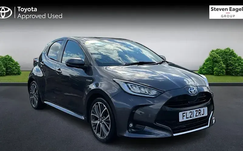 Used Toyota Yaris 116 HP (85 kW) 2025 Hatchback