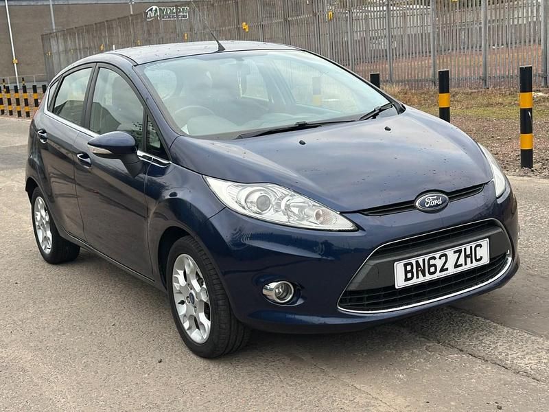 Blue Used 2012 Ford Fiesta Zetec Hatchback | £4,495 (Fair price) - Image 1/4