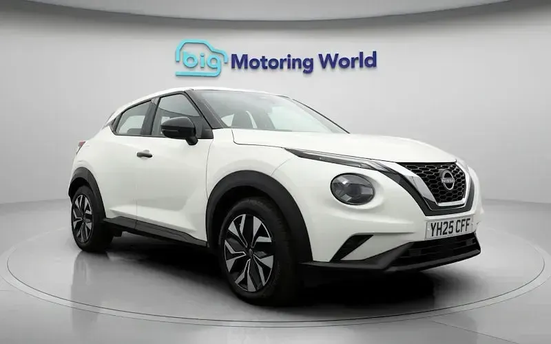Usado Nissan Juke Acenta Premium 114 CV (83 kW) 2025 Blanco SUV
