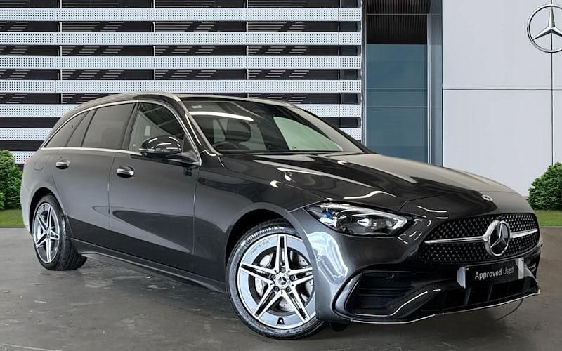 Usado Mercedes C300e AMG Line Premium Plus 313 CV (230 kW) 2025 Familiar