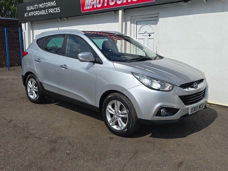Silver Used 2012 Hyundai ix35 Premium SUV | £4,295 (Good price) - Image 1/4