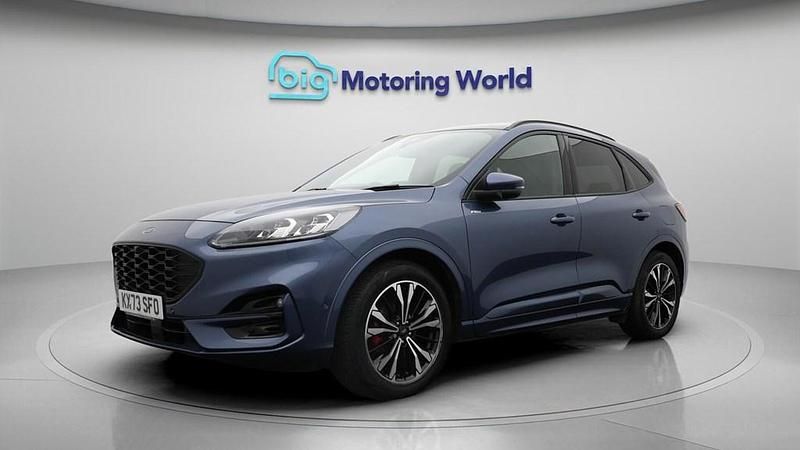 Used Ford Kuga ST-Line X 190 HP (139 kW) 2023 Blue SUV