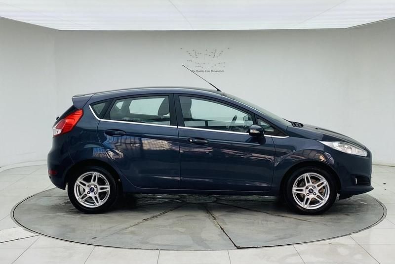 Used Ford Fiesta Zetec 2013 Grey Hatchback