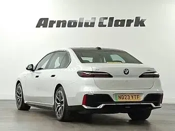 Used BMW i7 M Sport 400 kW (544 HP) 2023 White Sedan