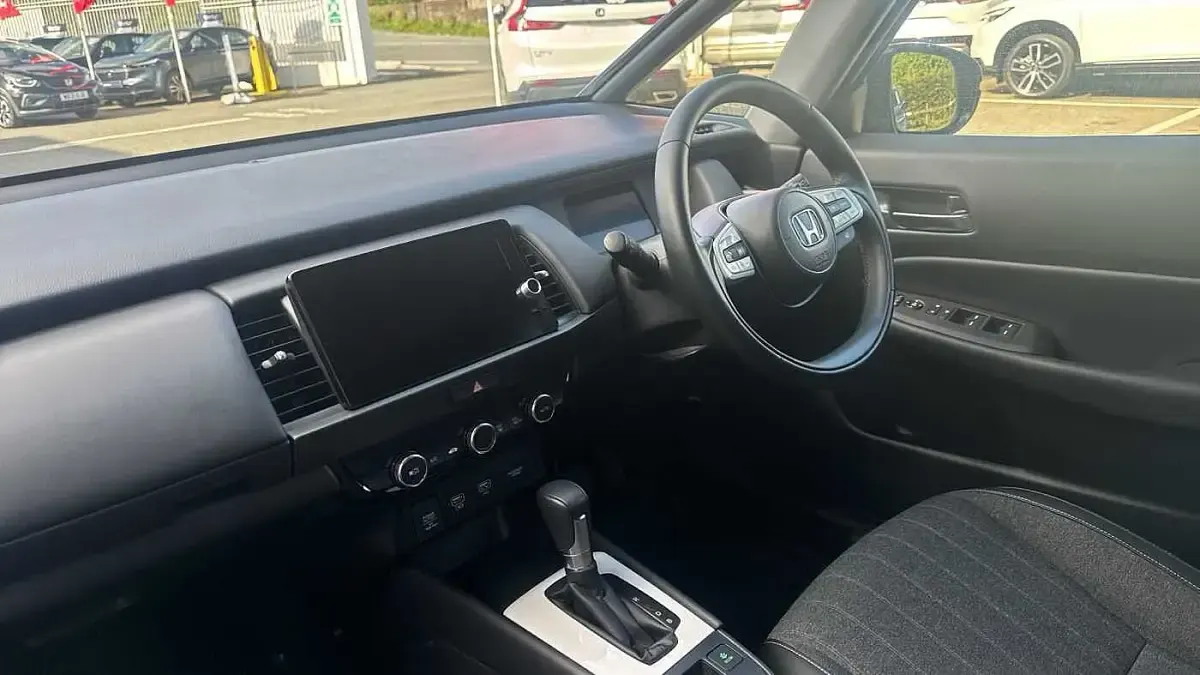 Używany Honda Jazz Advance 122 KM (89 kW) 2023 Niebieski Hatchback