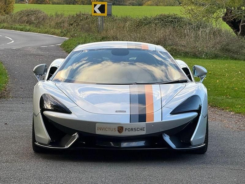 Used McLaren 570S 562 HP (413 kW) 2016 Silver Coupe