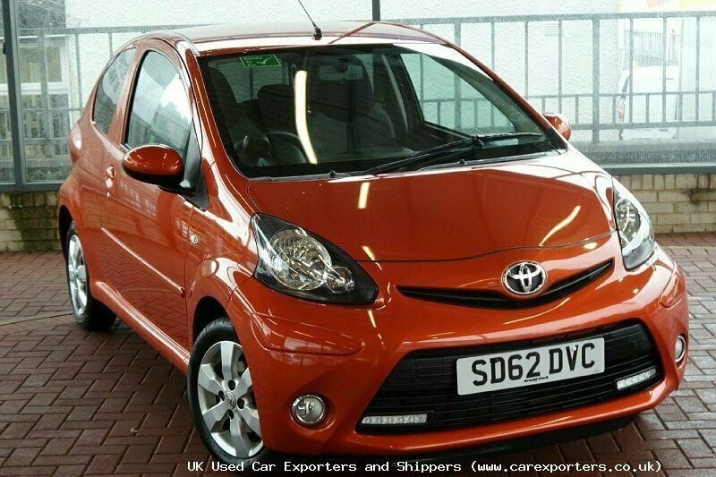 Used 2012 Toyota Aygo Hatchback | £4,300 (Fair price) - Image 1/4