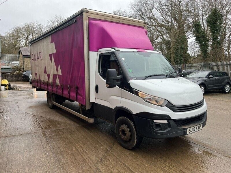 White Used 2018 Iveco Daily | £4,995 (Super price) - Image 1/4