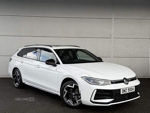 Used VW Passat R-line 2024 White Estate